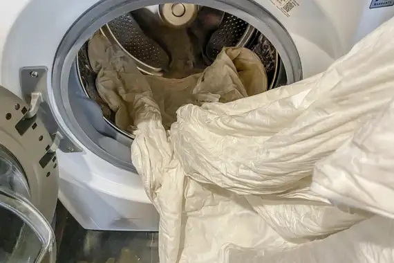 ¿Cómo lavar las sábanas almohadas y mantas en la lavadora?