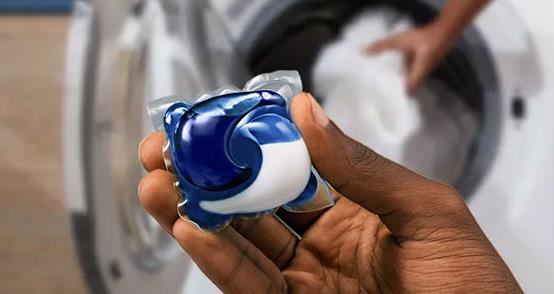洗剤ポッドはドラム式洗濯機の中に入れられますか?
