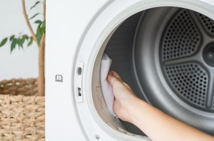 Können Sie Tumble Trocknerblätter in Waschmaschine stecken?